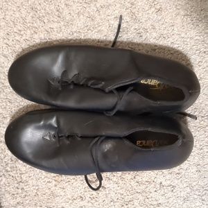 So Dance Oxford tap shoe